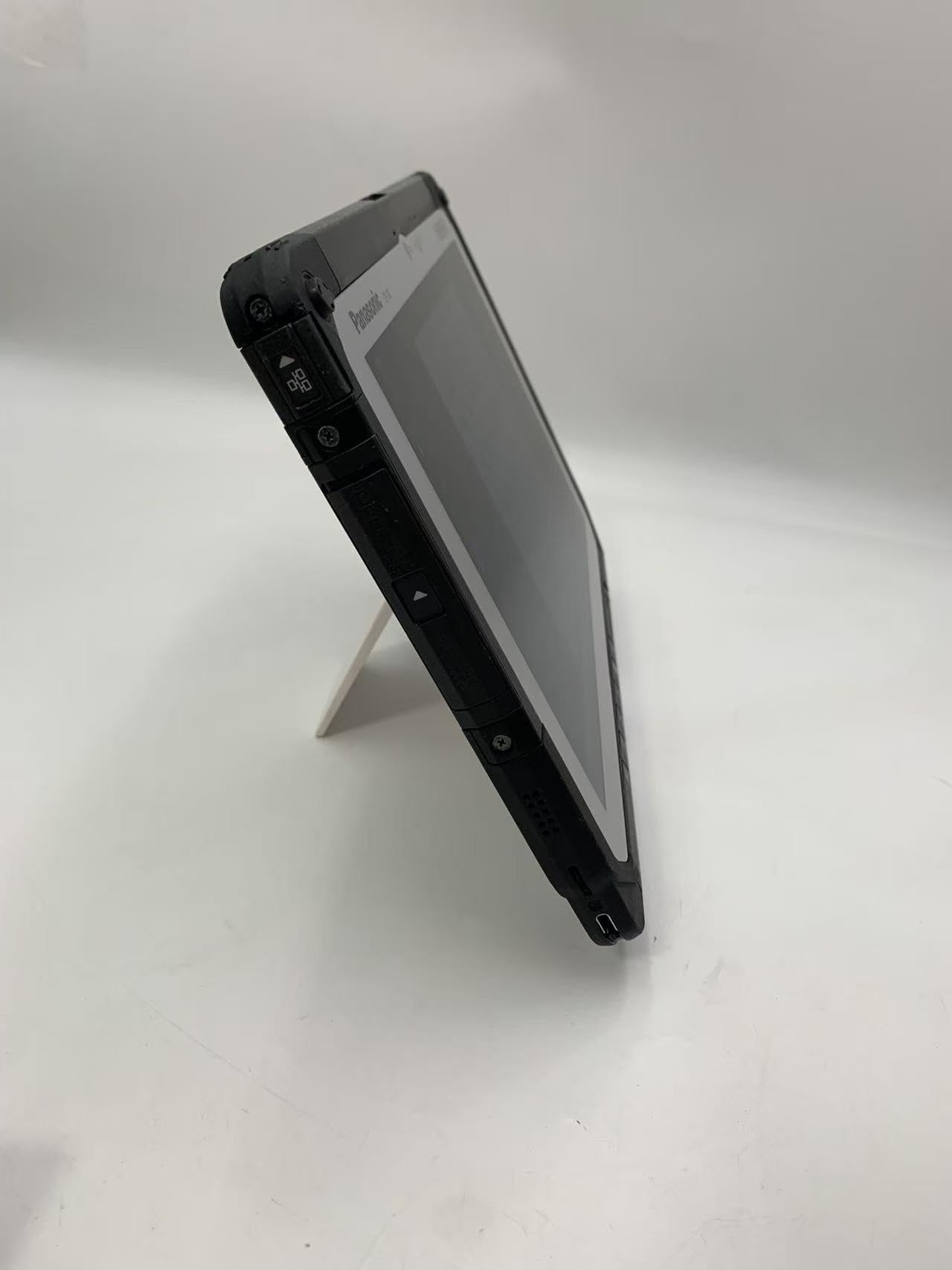 Amazon.co.jp: 防塵 防滴 頑丈 Panasonic Toughbook CF-20-2 Core i5